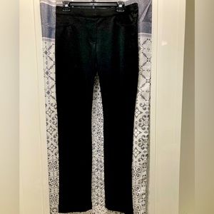 Tahari | Black stretch pull on pants | size 10